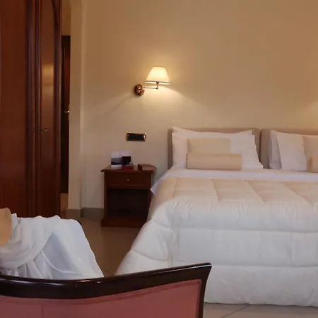 Θέρετρο Santangelo & 4*