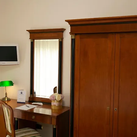 Santangelo & Θέρετρο 4*