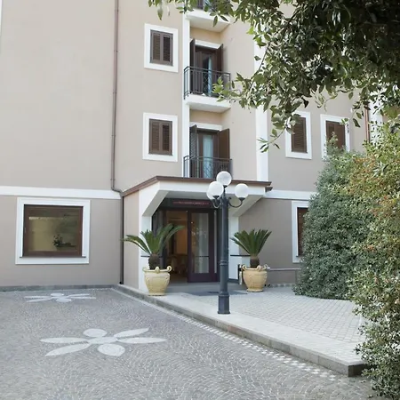 Santangelo & Resort Pimonte